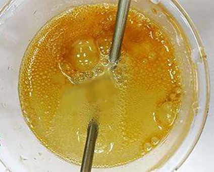 Anàlisi de les causes de la bombolla de cola termofusible durant l'ús